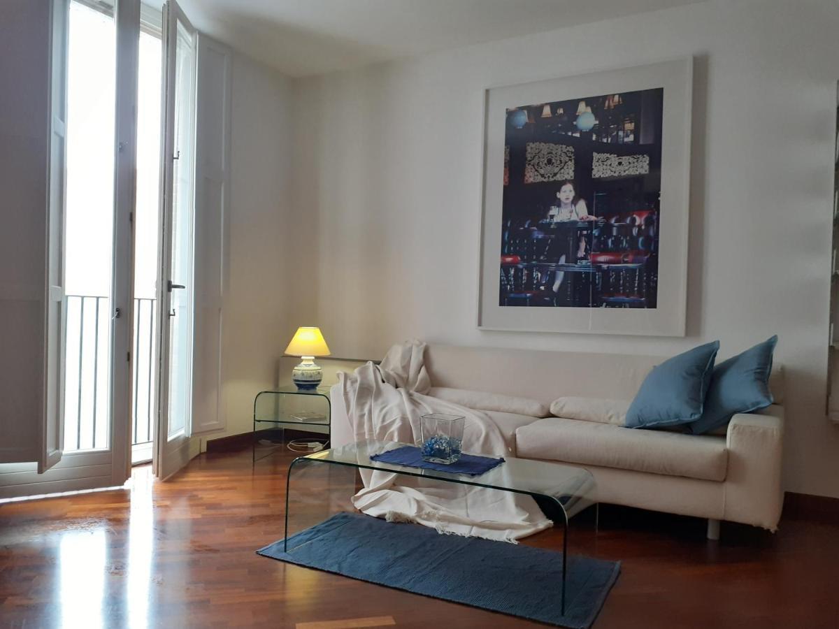 Olimpia Apartment City Center Salerno Bagian luar foto