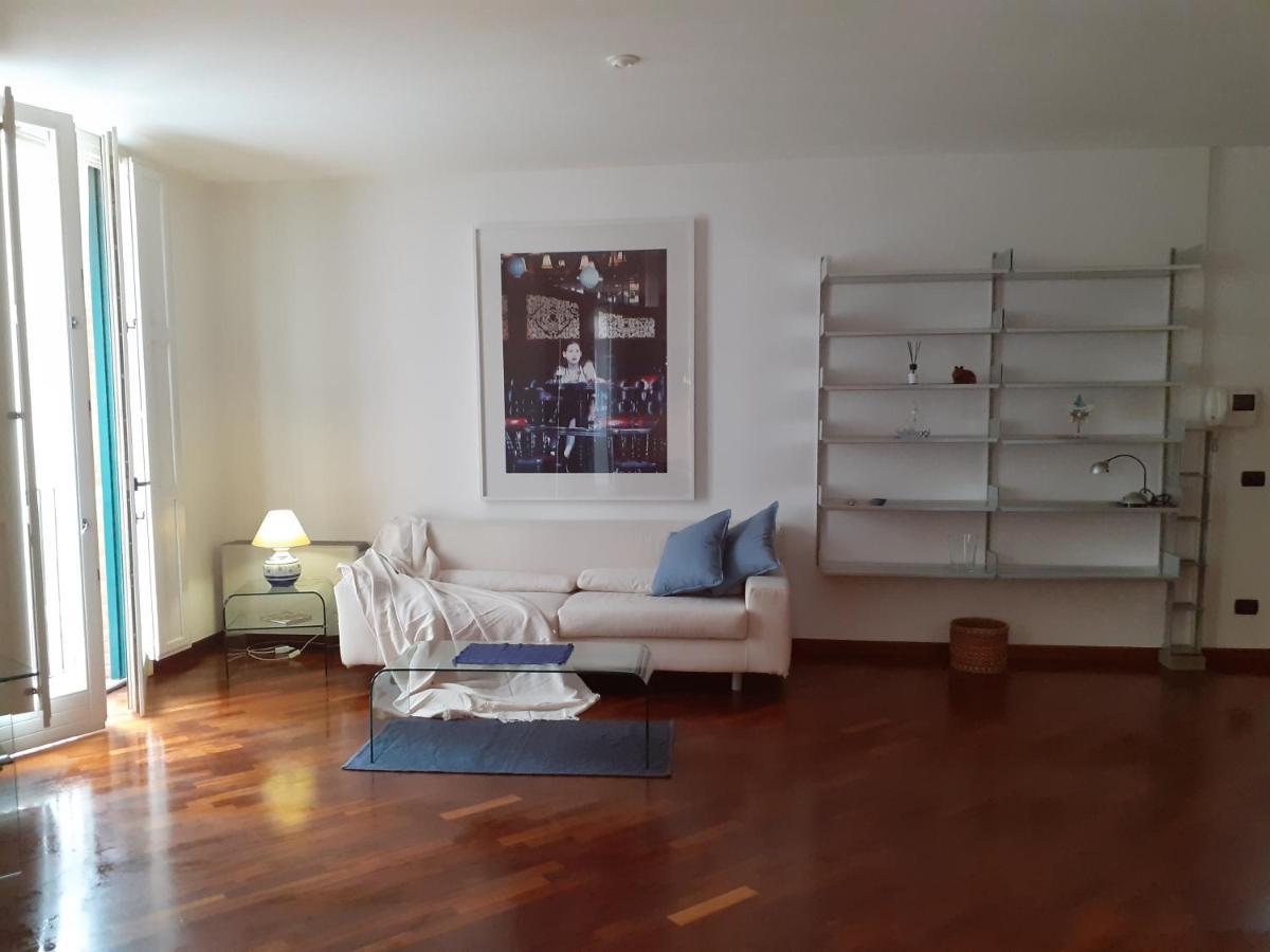 Olimpia Apartment City Center Salerno Bagian luar foto