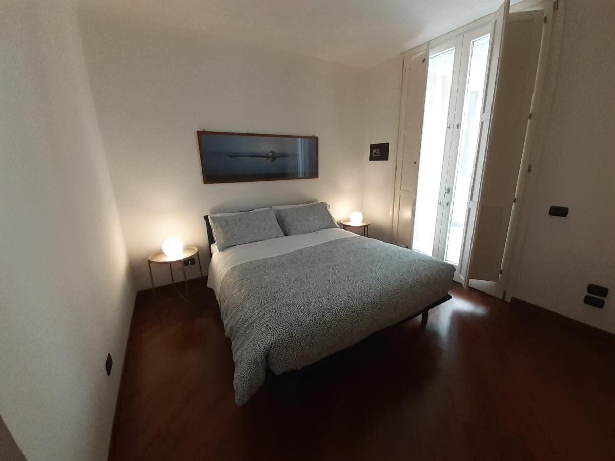 Olimpia Apartment City Center Salerno Bagian luar foto