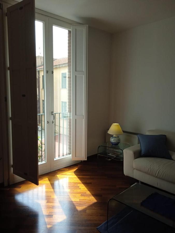 Olimpia Apartment City Center Salerno Bagian luar foto