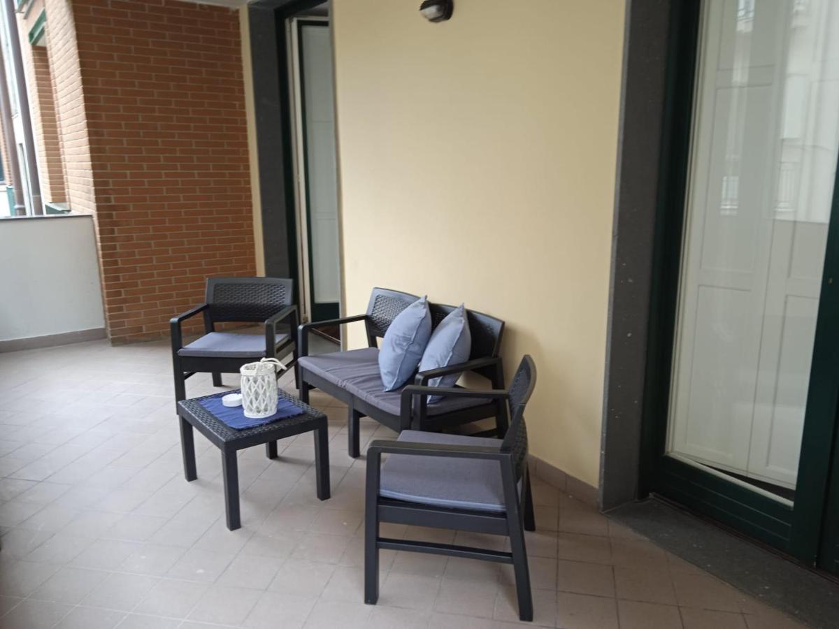 Olimpia Apartment City Center Salerno Bagian luar foto